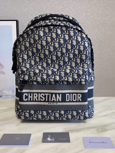 Designer Luxury Backpack Pallets - Image 7