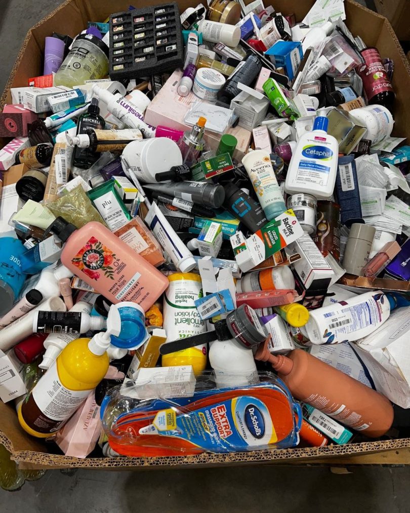 liquidation cosmetics pallers