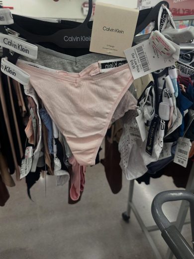 The Definitive Guide to Lululemon Liquidation Pallet Haul