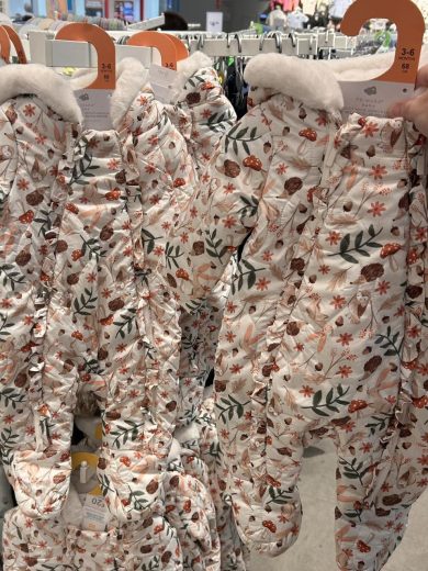 Baby Clothing Wholesale Pallets (250pcs) Brand Name Baby Apparel | Largo Pallets