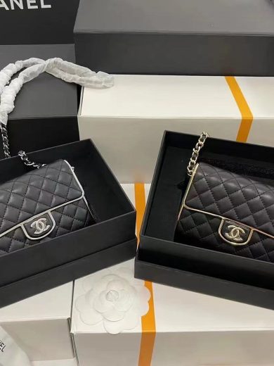 Buy Wholesale Handbags Pallet(100bags for $650) - Image 5