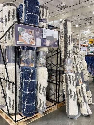https://largopallets.com/product/wholesale-rugs-carpet-pallet/