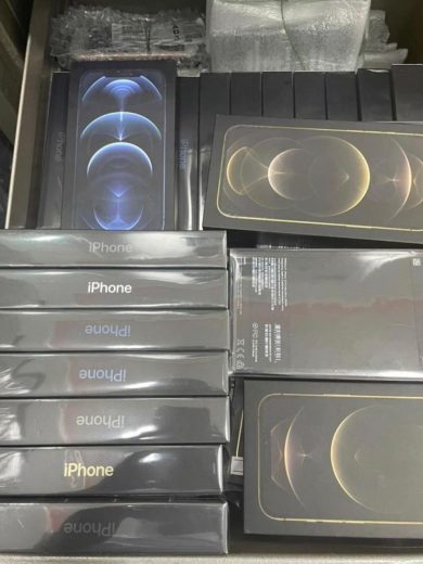 https://largopallets.com/product/mixed-iphone-wholesale-pallet/