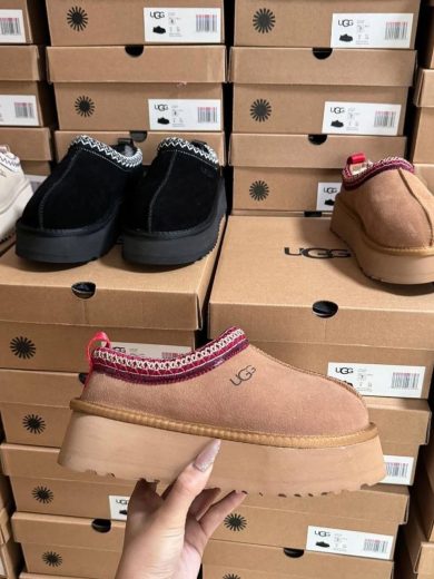 Buy UGG Liquidation Pallets (60-120 pairs-$500) - Image 5