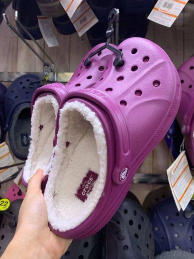 Buy Wholesale Crocs Bulk (100+ Pairs –$350.99)