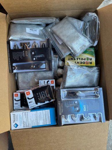 Buy Amazon Mystery Box Pallet (50+ Assorted Items From $200) - Image 3