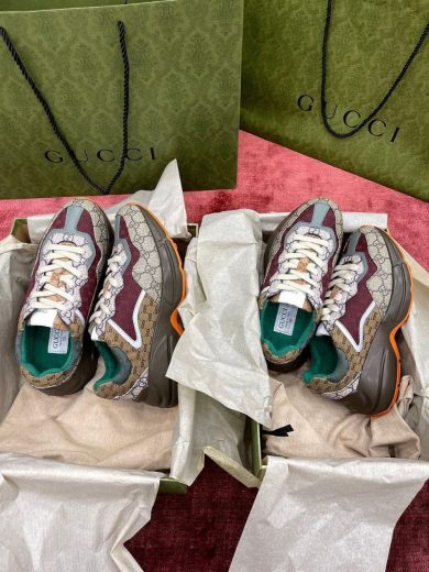 Gucci Liquidation Pallets