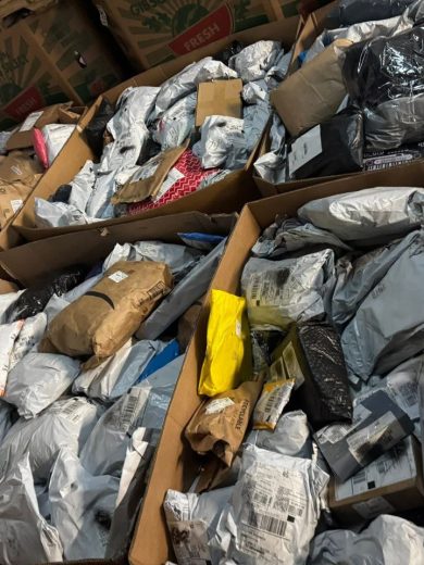 Unclaimed Mail Pallets for Sale – Bulk Lost & Undeliverable Packages for Resale