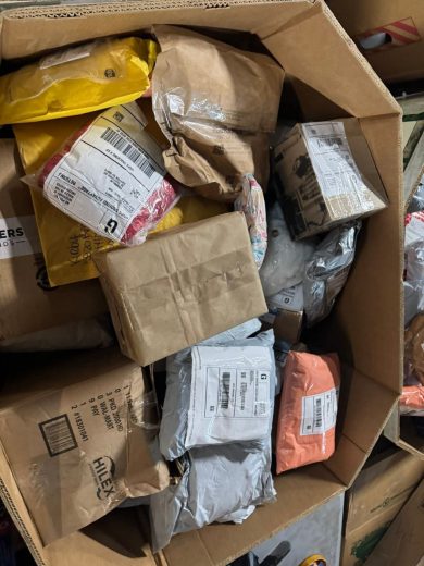Buy Unclaimed Mail Pallets (300 Items – $550) - Image 5