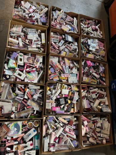 High End Makeup Liquidation Pallets – 300 Branded Cosmetics | Largo Pallets